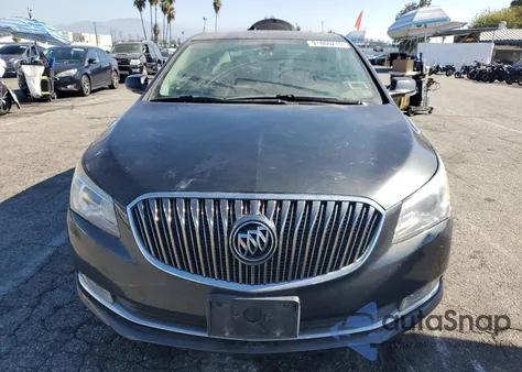 2015 Buick Lacrosse z USA, uszkodzony, nr VIN 1G4GB5G34FF169655